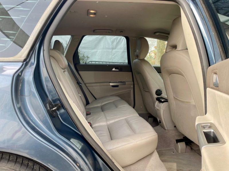 VOLVO V50 2.4 D5 180 SUMMUM 