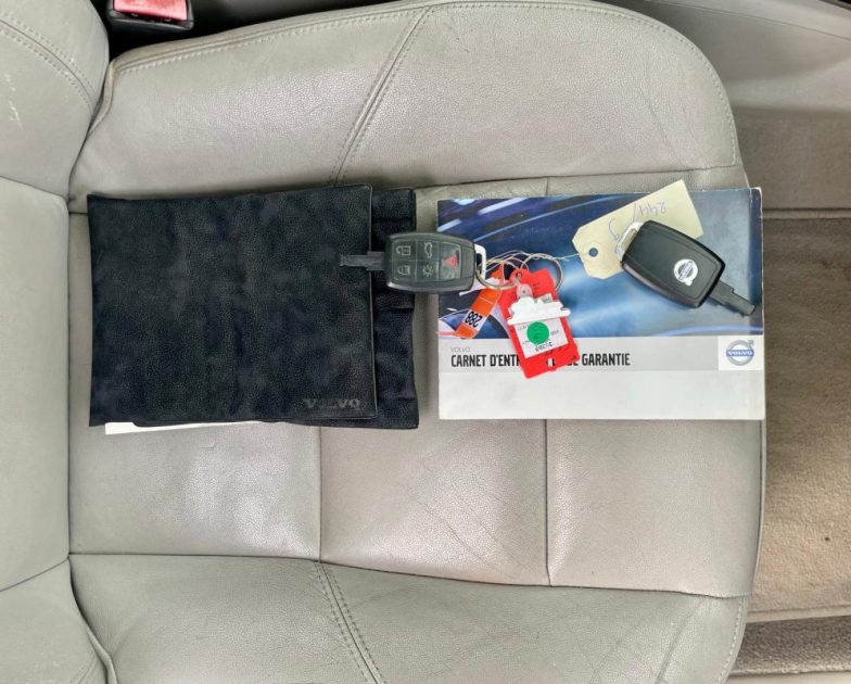 VOLVO V50 2.4 D5 180 SUMMUM 