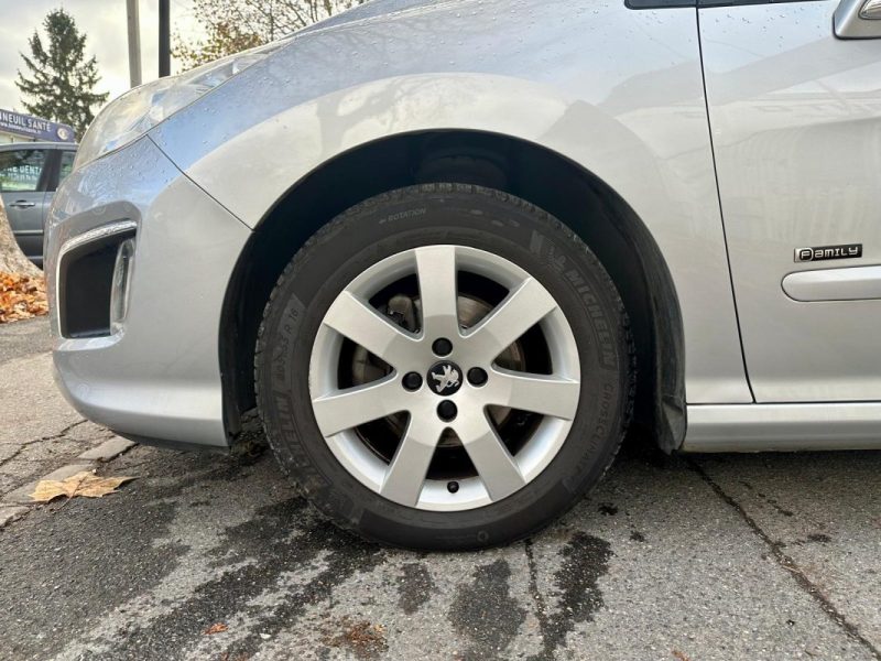 PEUGEOT 308 SW 1.6 E-HDI 112 PACK FAMILY 