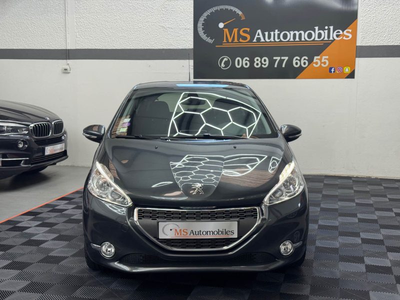 PEUGEOT 208 SEULEMENT 18000KM 1.6 VTI 120ch ALLURE 1ERE MAIN GARANTIE 12 MOIS HISTORIQUE COMPLET🇨🇵