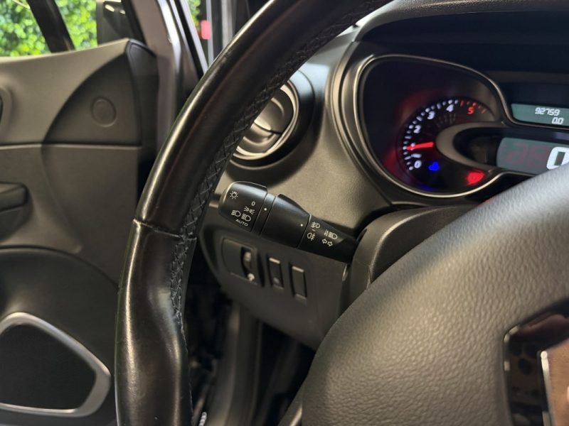 RENAULT CAPTUR PHASE 2 INTENS 1.5 DCI 110 Cv ECRAN GPS TACTILE CAMERA RECUL BVM6 - GARANTIE 1 AN