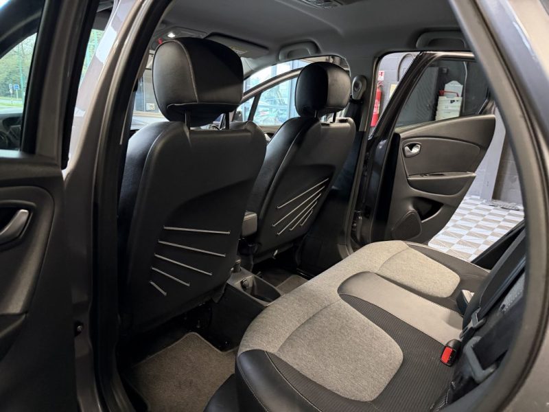 RENAULT CAPTUR PHASE 2 INTENS 1.5 DCI 110 Cv ECRAN GPS TACTILE CAMERA RECUL BVM6 - GARANTIE 1 AN
