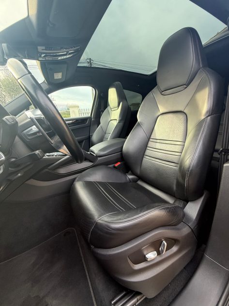 PORSCHE CAYENNE COUPE 3.0 V6 462CH E-HYBRID 