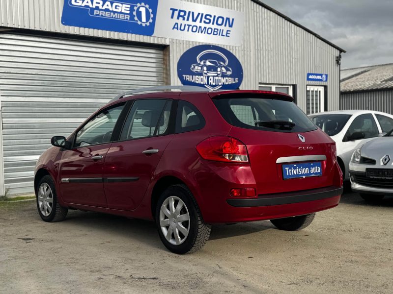RENAULT CLIO 1.2 16V 101CH GRANDTOUR RIP CURL 2009
