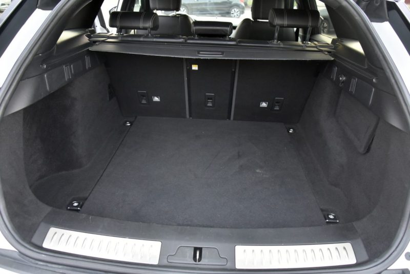 LAND ROVER RR VELAR 2.0 SD4 240CH R-DYNAMIC -101 000KM- GARANTIE 12 MOIS 2017