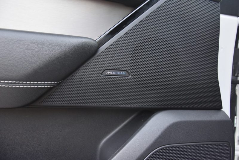 LAND ROVER RR VELAR 2.0 SD4 240CH R-DYNAMIC -101 000KM- GARANTIE 12 MOIS 2017