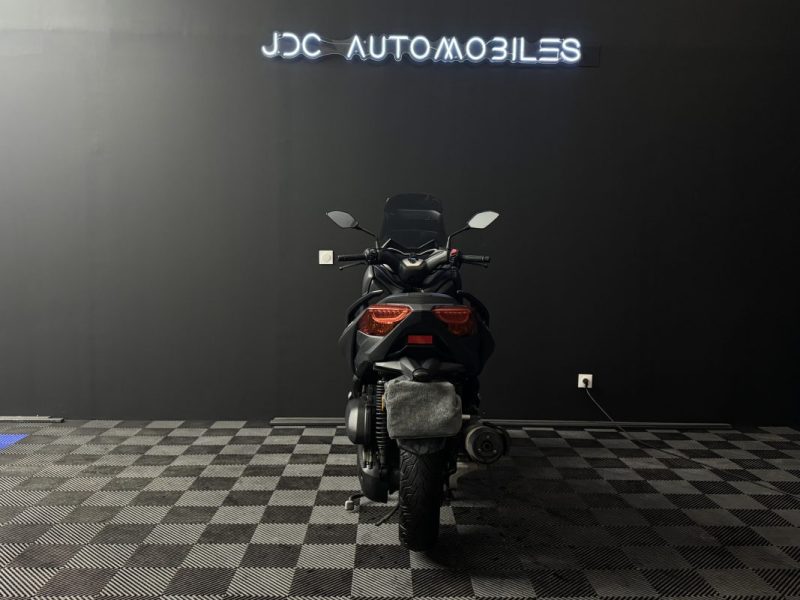 YAMAHA X MAX 125 de  2019