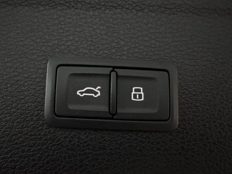 AUDI Q5 55 TFSIE 367ch S LINE QUATTRO S TRONIC 7 2020