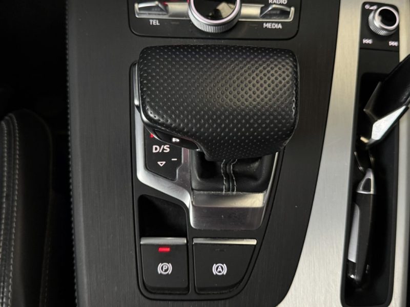 AUDI Q5 55 TFSIE 367ch S LINE QUATTRO S TRONIC 7 2020