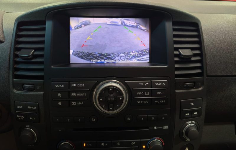 NISSAN PATHFINDER 3.0 DCI V6 7 PLACES 3.0 DCI V6 7 PLACES 2013