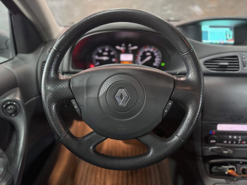 RENAULT LAGUNA EXPRESSION 1.9DCI 120 2004