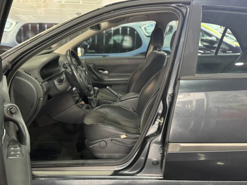 RENAULT LAGUNA EXPRESSION 1.9DCI 120 2004