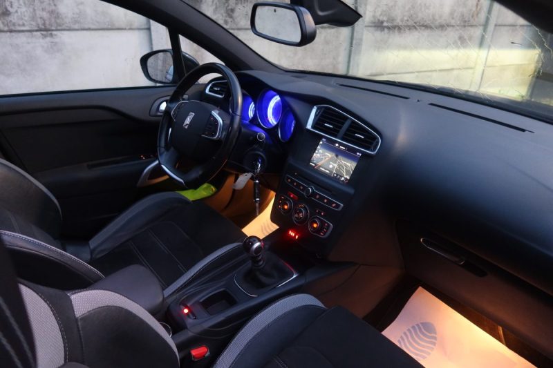 DS DS 4 / DS 4 CROSSBACK (NX_) DS4 SO CHIC 1.2 PURETECH 130CH 2016