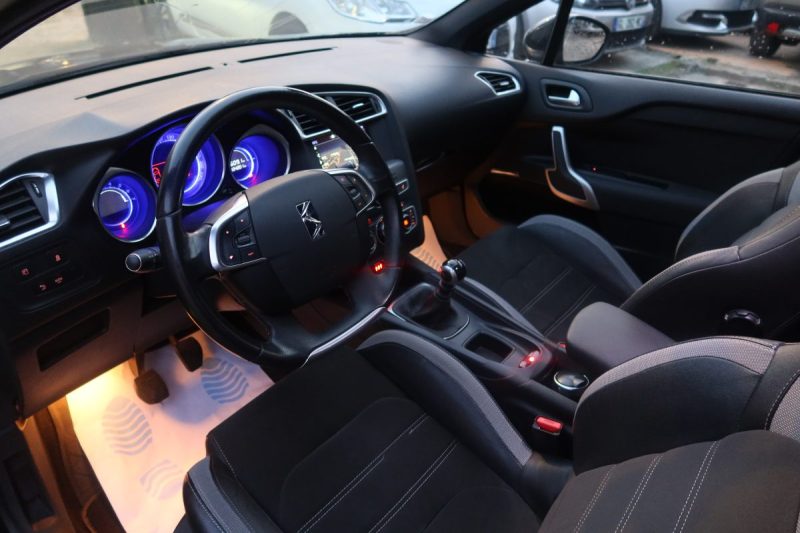 DS DS 4 / DS 4 CROSSBACK (NX_) DS4 SO CHIC 1.2 PURETECH 130CH 2016