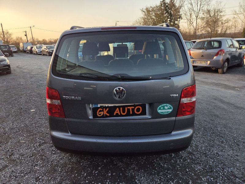 VOLKSWAGEN TOURAN 1.9 TDI 105ch 2006