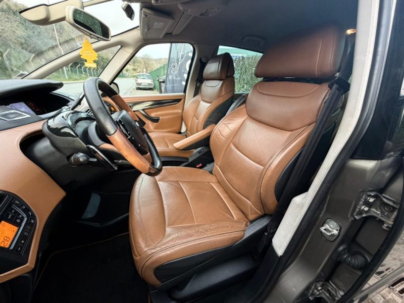 Citroën C4 Picasso 2.0 HDI 138ch Exclusive + BMP6