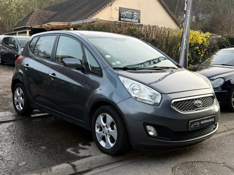 KIA VENGA 1.6 CRDI PREMIUM 