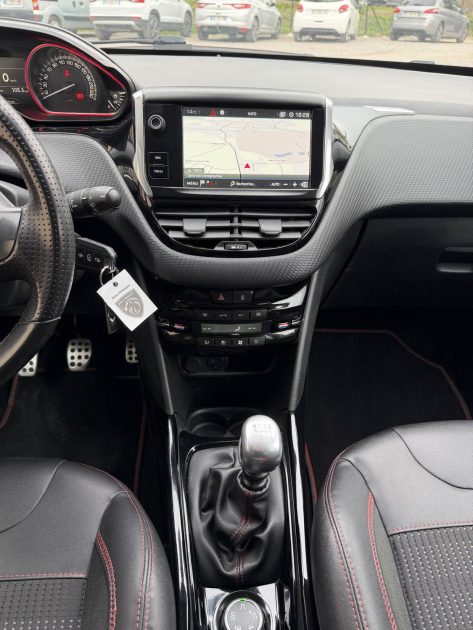 🔥 Peugeot 2008 – 1.6 BlueHDi 120cv  GT-Line / Grip Control / Super Affaire
