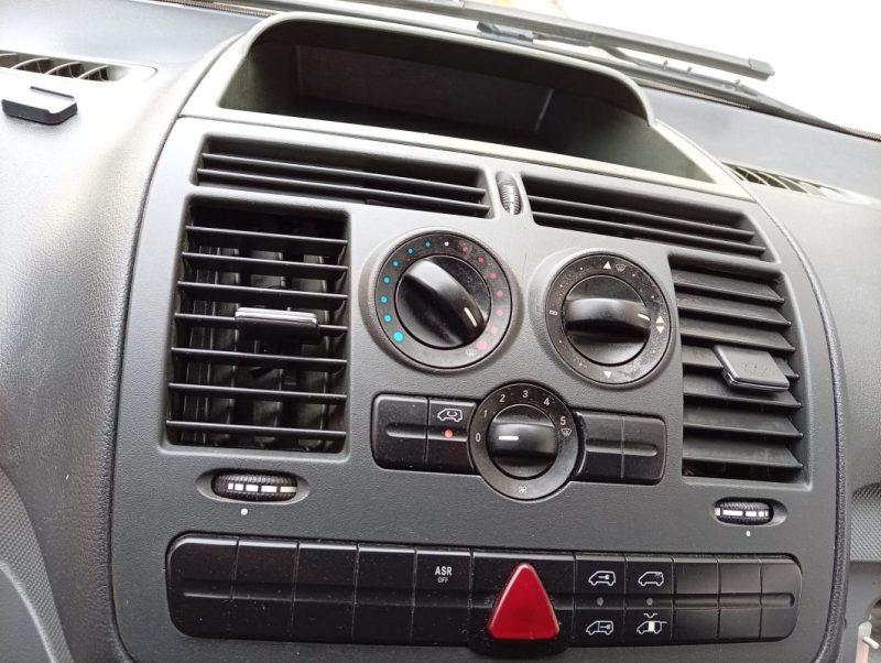 MERCEDES BENZ 111 CDI 