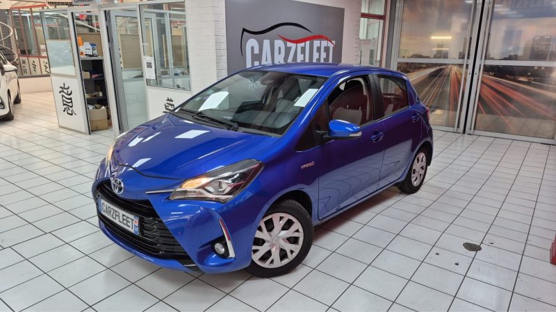 TOYOTA YARIS HYBRIDE 100cv FRANCE BUSINESS/1 ERE MAIN