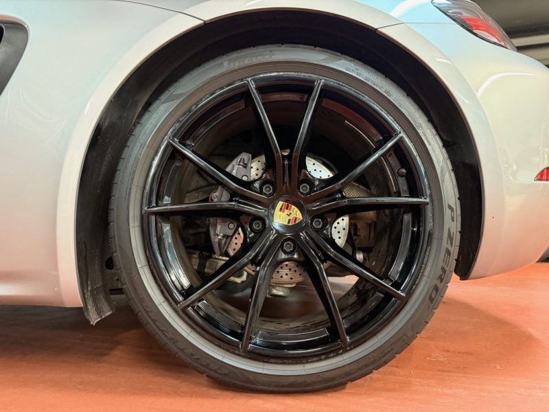 PORSCHE 718 CAYMAN 2.0 300ch 