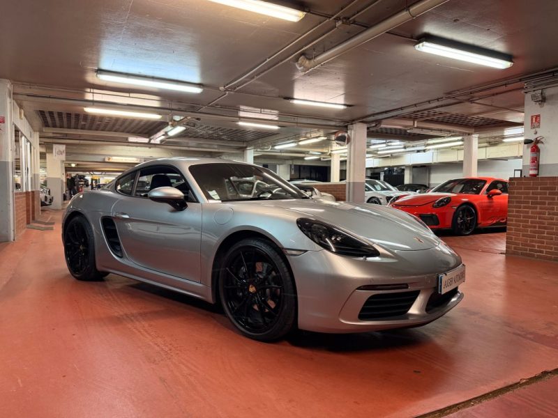 PORSCHE 718 CAYMAN 2.0 300ch 