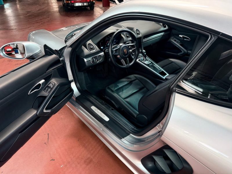PORSCHE 718 CAYMAN 2.0 300ch 