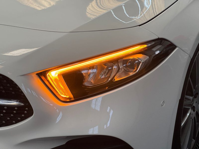 MERCEDES CLASSE A 180 D 116ch AMG LINE 7G-DCT GARANTIE 12 MOIS 