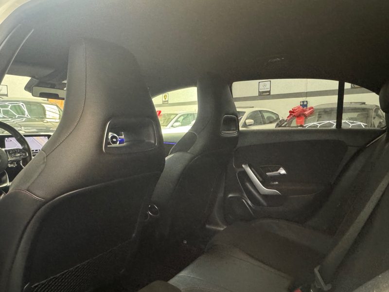 MERCEDES CLASSE A 180 D 116ch AMG LINE 7G-DCT GARANTIE 12 MOIS 