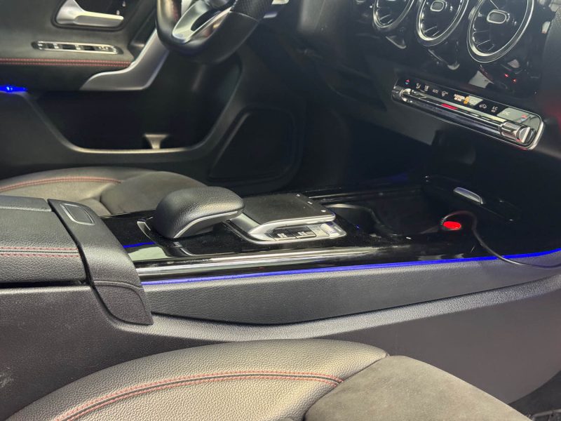 MERCEDES CLASSE A 180 D 116ch AMG LINE 7G-DCT GARANTIE 12 MOIS 