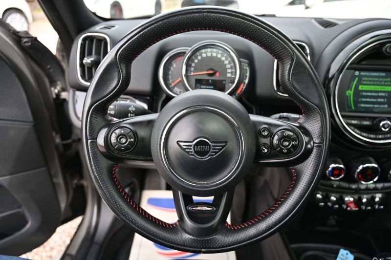 MINI COUNTRYMAN COOPER 136Ch Oakwood Pack John Cooper Works BVA7 12/2018