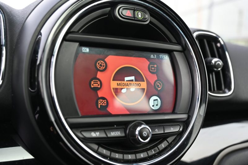 MINI COUNTRYMAN COOPER 1.5 136CH OAKWOOD PACK JOHN COOPER WORKS BVA7 12/2018