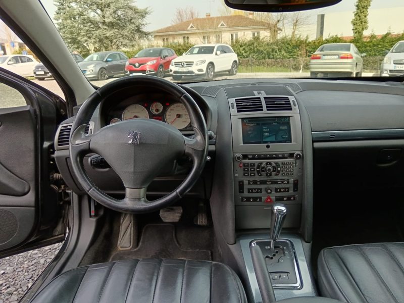 PEUGEOT 407 2.0 HDI 136 CV BVA GRIFFE PACK JBL / Distribution neuve + injecteurs + entretien complet