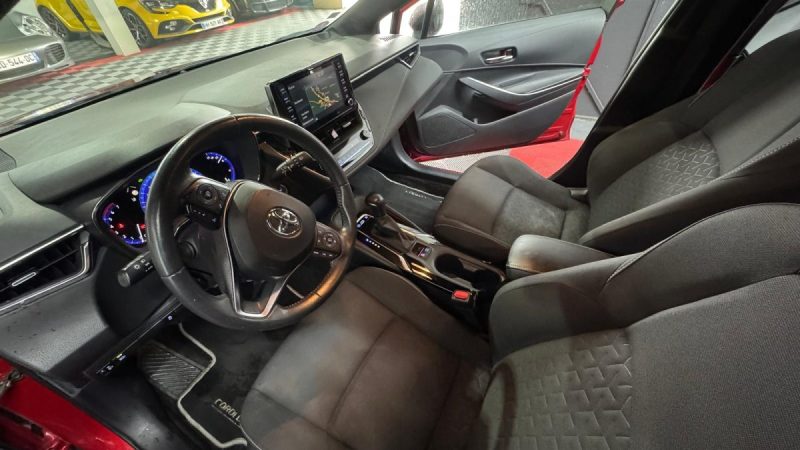 TOYOTA COROLLA 122H DESIGN 2019