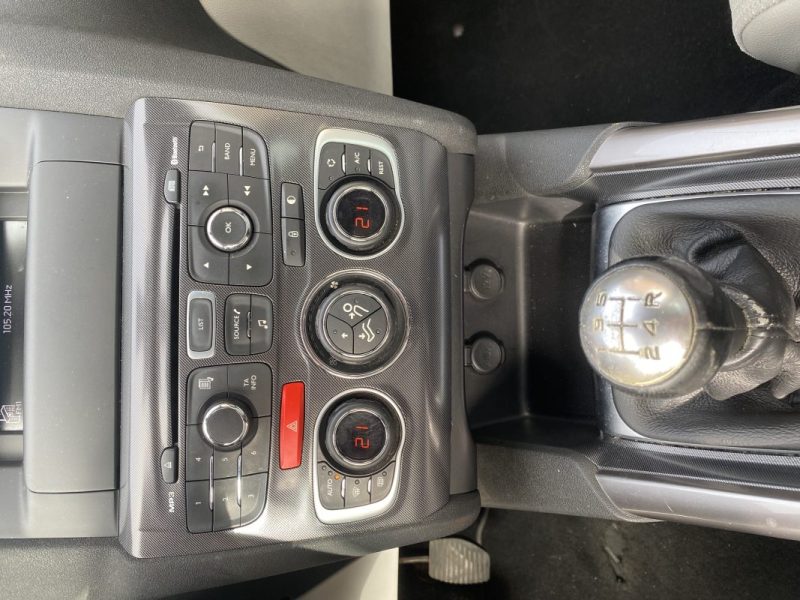 PEUGEOT 108 1.0 ESSENCE 70 CV  2015