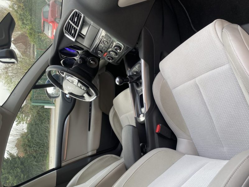 PEUGEOT 108 1.0 ESSENCE 70 CV  2015