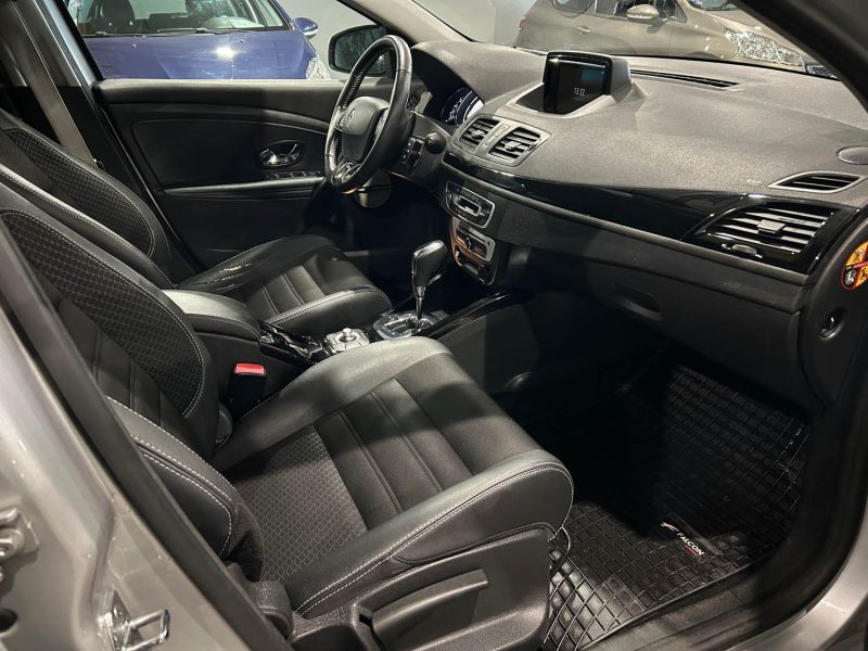 RENAULT MEGANE 3 1.2 TCE 130CH BOSE EDITION
