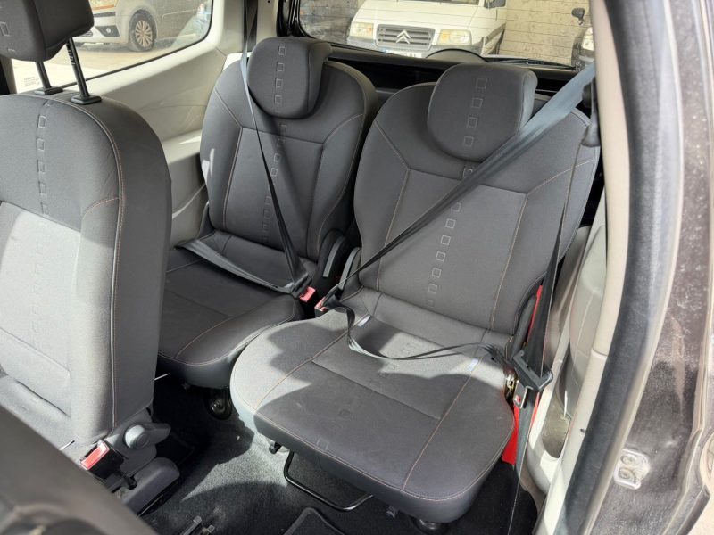 RENAULT TWINGO II 1.2 60CH