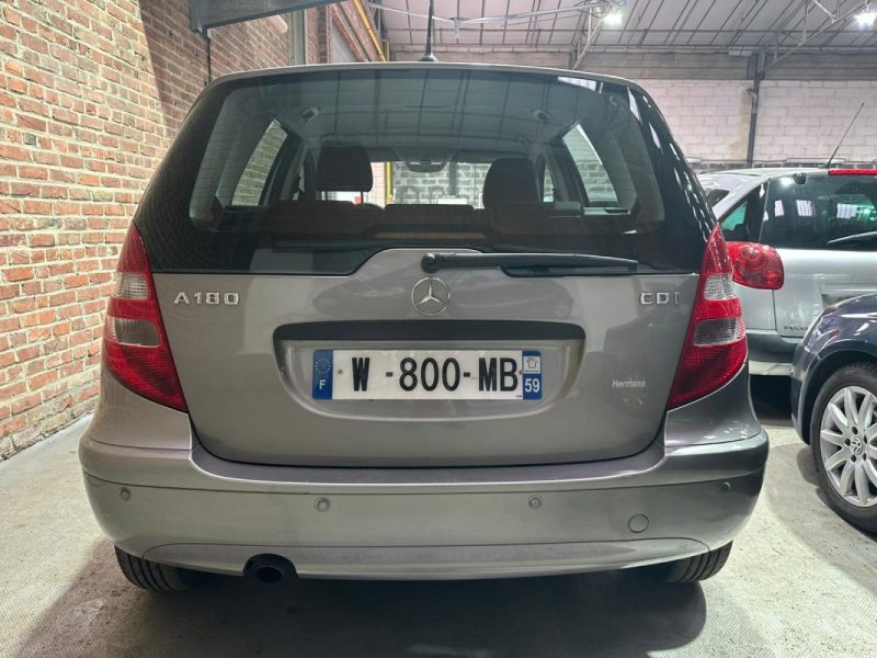MERCEDES A180 CDI AVANTGARDE 110 CV