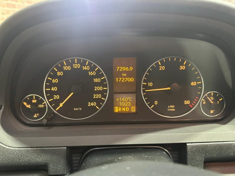 MERCEDES A180 CDI AVANTGARDE 110 CV