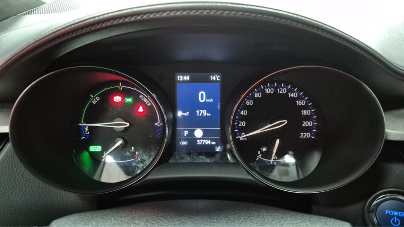 TOYOTA C-HR SUV PHASE 2 SUV HYBRIDE 122cv DYNAMIC BUSINESS/1 ERE MAIN/TVA RECUPERABLE