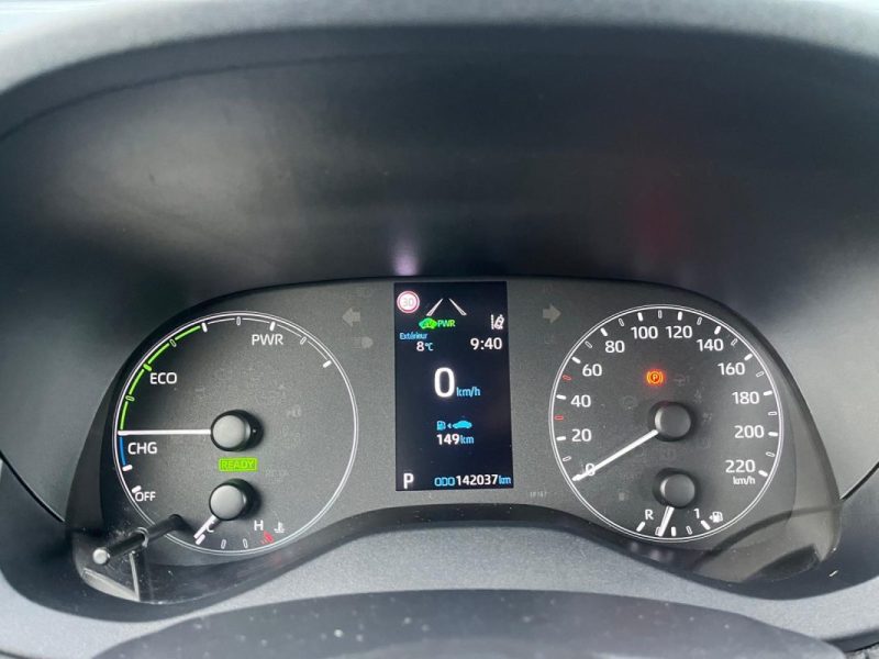 TOYOTA YARIS 4 HYBRIDE 116H BUSINESS- BOITE AUTOMATIQUE- CAMÉRA DE RECUL
