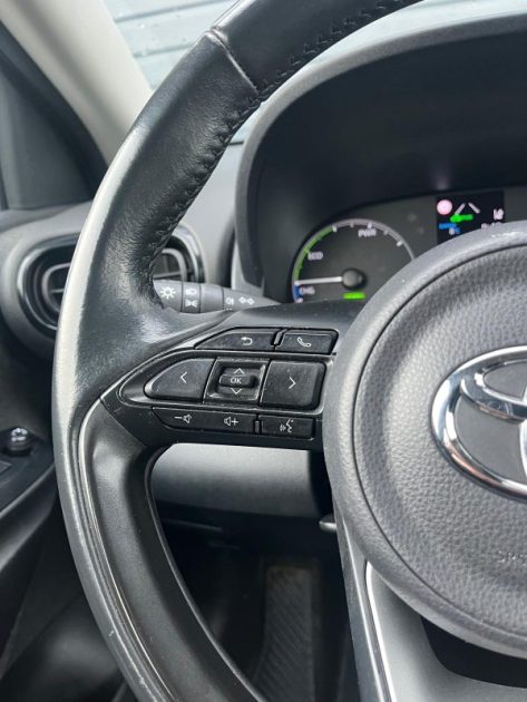 TOYOTA YARIS 4 HYBRIDE 116H BUSINESS- BOITE AUTOMATIQUE- CAMÉRA DE RECUL