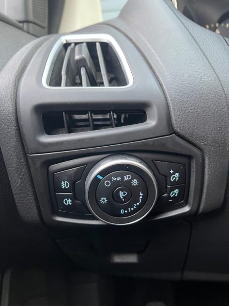 FORD FOCUS TITANIUM PHASE 2- BOITE AUTO-1.0 ECOBOOST 125CH S&S