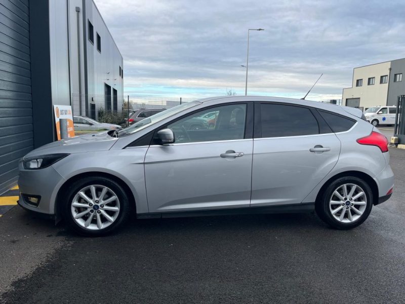 FORD FOCUS TITANIUM PHASE 2- BOITE AUTO-1.0 ECOBOOST 125CH S&S