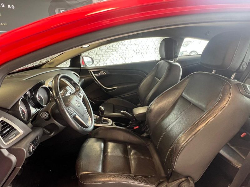 OPEL ASTRA OPC J GTC 2.0 CDTI 165CV 