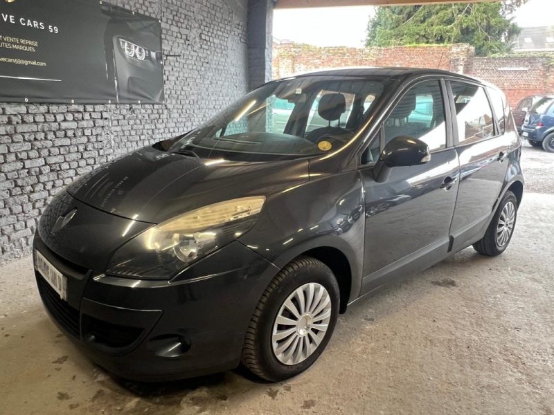 RENAULT SCENICIII 1.5 DCI 105 AUTHENTIQUE 