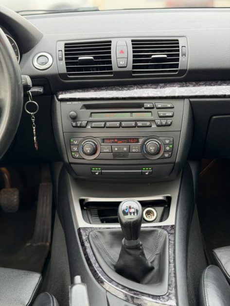 BMW Serie 1 120I 150 CV CUIR M SPORT / Paiement 4X ou 10X Possible