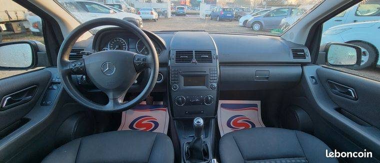 MERCEDES BENZ  CLASSE A 180 CDI  2010