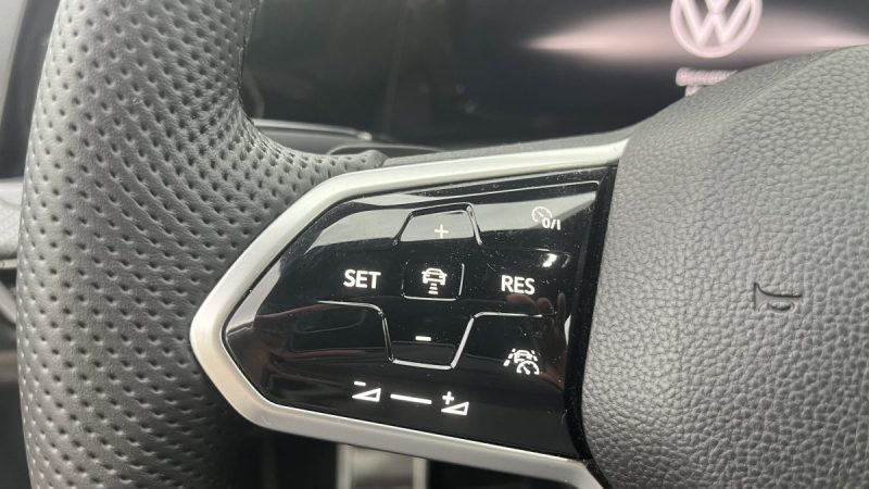 GOLF VIII  8 1.5 ETSI  130CH R-LINE Rline R line DSG7 2021